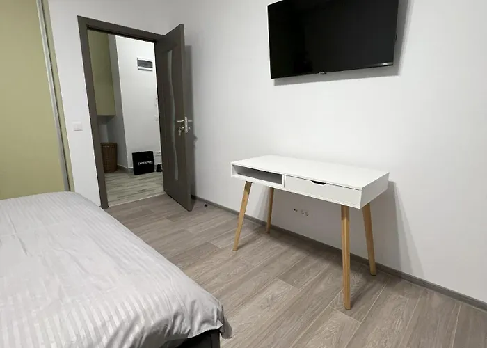 Refined Haven At Exigent Plaza - 08 * Bucarest