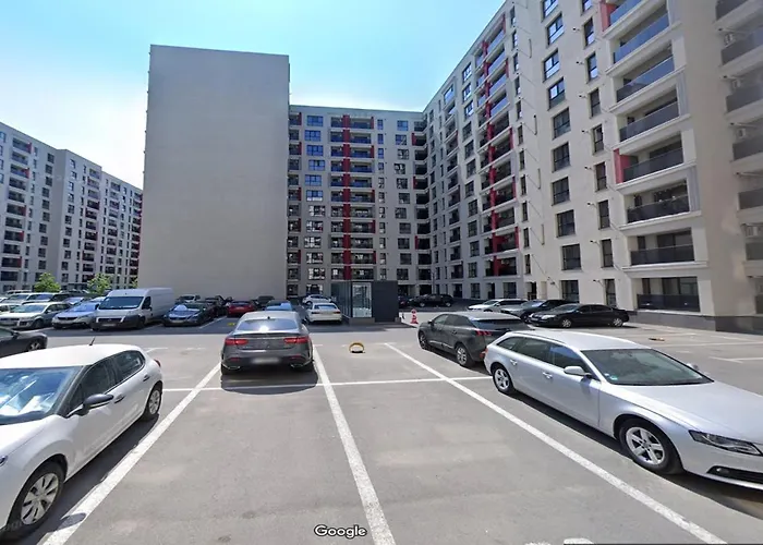 Refined Haven At Exigent Plaza - 08 شقة *