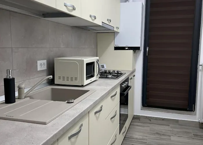 Refined Haven At Exigent Plaza - 08