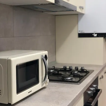 Apartment Refined Haven At Exigent Plaza - 08 Bukarest